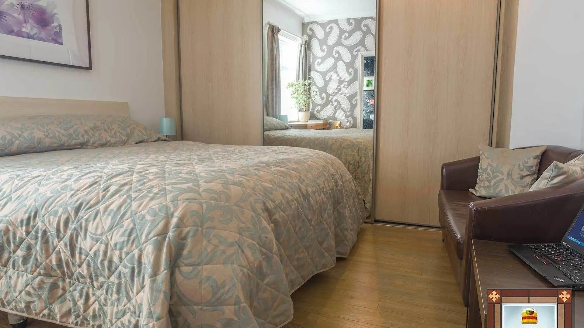 לינה וארוחת בוקר יורק Bentham Lodge Guest House
